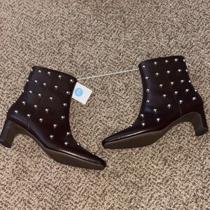 a new day Studded Brown Ankle Boots 7.5
